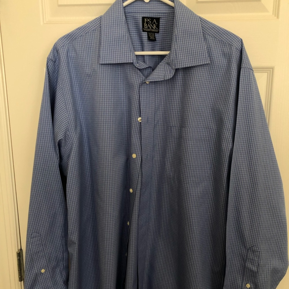 Jos A Bank dress shirt. Blue. 17.5x35